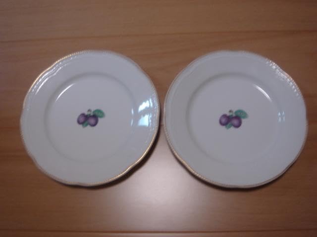 ジノリ165㎝皿2枚セット、プルーン柄スィーツ、フルーツ、パン皿お料理にも