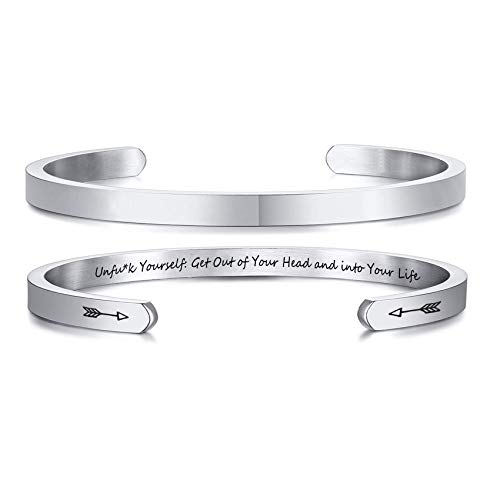 VNOX Inspirational Bracelets for Women Mom Personalized Gift for Her Engraved Mantra Cuff Bangle Crown Birthday Jewelry