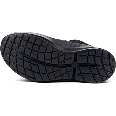 OOFOS OOcoozie Unisex Sport Mules Slippers - Lightweight Recovery Footwear Reduces Stress on Feet, Joints & Back Machine Washable (Black, US Footwear Size System, Adult, Women, Numeric, Medium, 6)