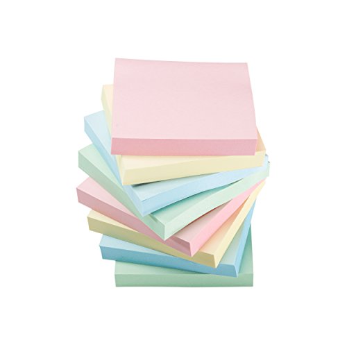 Notes autocollantes pastel pour s'organiser au bureau avec les blocs sticky notes