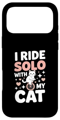 I Ride Solo With My Cat Funny Cat Lover ���[���A �X�}�z�P�[�X iPhone 17 Pro Max �p