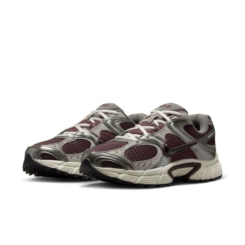 Image of Nike Women's V5 RNR Shoes