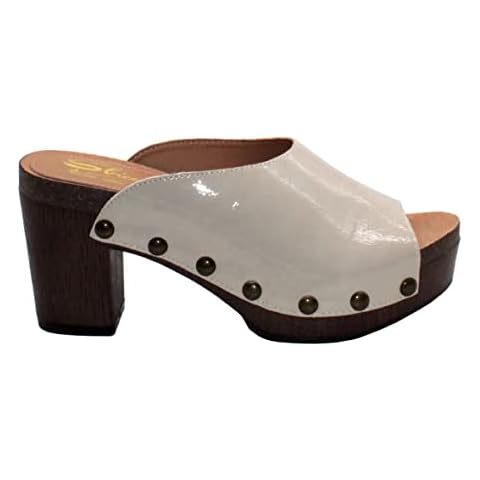 Sbicca Women's Montrose Sandal, Cream, 8 Cover