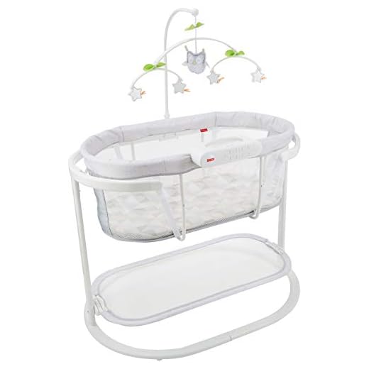 Fisher-Price Soothing Motions Bassinet with Smart Connect