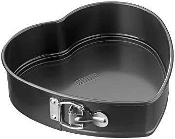 KAISER Cake Springform Pan (Heart-Sized) 25 x 26 x 7 cm Classic Good Non-Stick Coating Even Browning Through Optimal Heat Conduction with Recipe Booklet