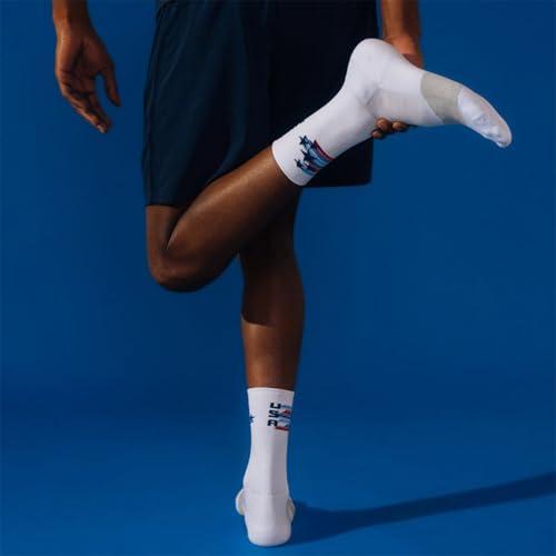 Image of Feetures Elite Light Cushion Mini Crew Sock - Sport Sock with Targeted Compression