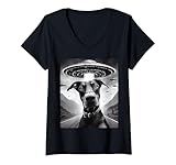 Photo Gallery donna divertente doberman pinscher selfie con ufo maglietta con collo a v Photo Gallery donna divertente doberman pinscher selfie con ufo maglietta con collo a v