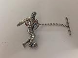 Hecho a mano en Sheffield S4 Footballer Tack Tie Pin con cadena english Pewter hecho a mano en sheffield