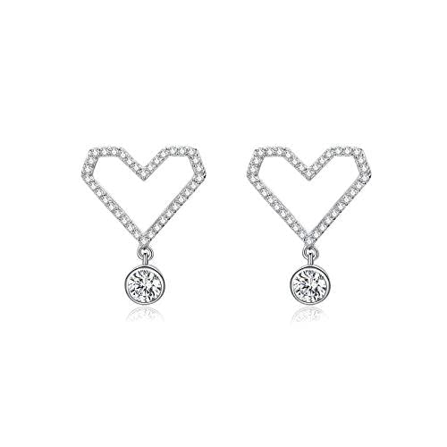 Boucles d'oreilles cœur argent pour un mariage élégant ou le quotidien
