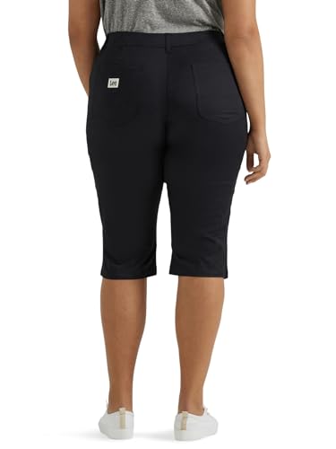 Lee Women's Plus Size Ultra Lux Comfort with Flex-to-go Utility Skimmer Capri Pant3
