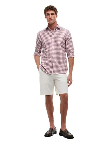 Image of Tommy Hilfiger Men's Long Sleeve Oxford Shirts in Regular Fit, Men's Button Down Shirts, Also Available in Big and Tall