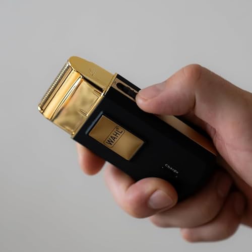 Wahl Travel Shaver Gold Edition- Schnurloser und wiederaufladbarer Elektrorasierer für Männer, ideal für Reisen, zum Schneiden von Haaren und Bart, kompakt und tragbar