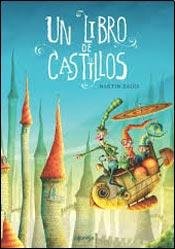 Paperback Un libro de castillos [Spanish] Book