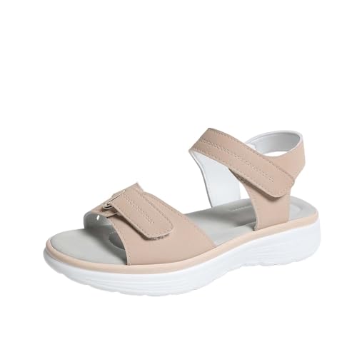 Chaussures compensées dorées pour en finir avec le mal de pieds lors des chaudes journées d'été