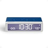 FLIP Classic possède des fonctions tactiles, comme le snooze ou l'éclairage de l'écran LCD pour voir l'heure en pleine nuit, avec en nouveauté 3 réglages d'intensité lumineuse.