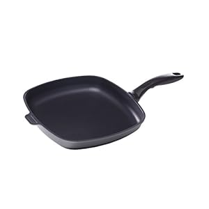 Swiss Diamond 11 Inch Non-stick Induction Square Frying Pan – Induction Fry Pan with Heavy Duty Handles – Wide and Extended Corners – Skillet Pan – Dishwasher and Oven Safe – 11″x11″ – Grey