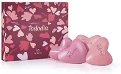 Conjunto Presente Todo Dia Natura, 4 Sabonetes em Formato de Coração 90 g cada, Rosa