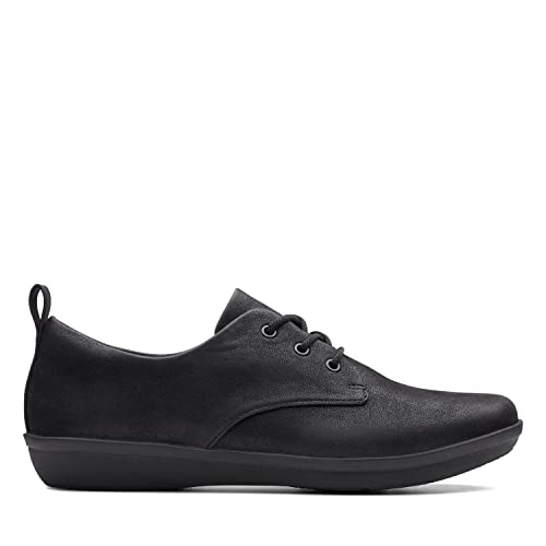 Image of Clarks Women's Ayla Reece Sneaker