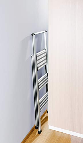 WENKO Leichte Aluminium Trittleiter mit 3 Stufen für 75 cm höheren Stand, rutschsichere XXL-Stufen, Design Klapptrittleiter, TÜV Süd zertifiziert, 44 x 127 x 5,5 cm, Silber matt - Image 8