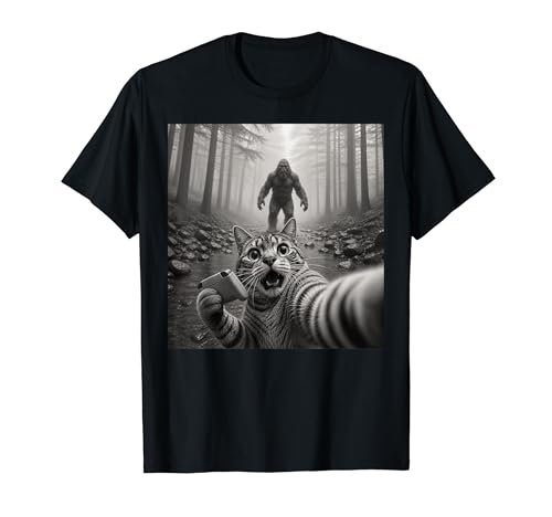 Funny Scared Cat Selfie Bigfoot Gaming Meme Sasquatch �Q�[�}�[ T�V���c