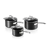 Set de 3 cazos con nuestro revestimiento antiadherente, ahora 4 x más fuerte; test realizado por laboratorio independiente sobre la resistencia a la abrasión causada por utensilios de metal