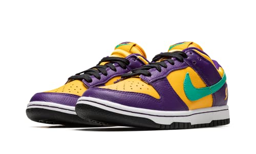 Image of Nike Dunk Low SE Women's Trainers