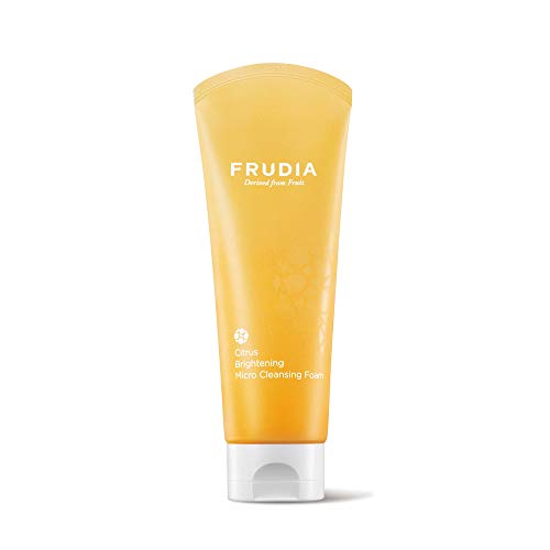 FRUDIA. Citrus Espuma Limpiadora Iluminadora. Extracto de las Mandarinas de Jeju. Contiene Vitamina C. Elimina el Maquillaje y las Impurezas. Aporta Luminosidad y Refresca la Piel Cover