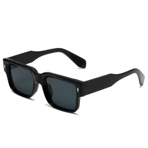 Lunettes de soleil tendance bleues pour vos sorties et terrasses d'été