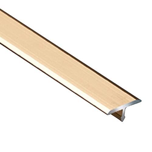 Barre de transition bois vers carrelage pour harmoniser le salon et la cuisine