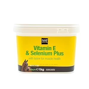 NAF Vitamin E and Selenium 1kg – Antioxidant Supplement for Horses – Supports Muscle Function, Recovery & Immunity – Ideal for Horses in Work or Low-Grazing Conditions