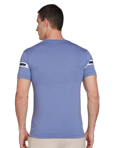 Image of United Colors of Benetton Men's Solid Regular Fit T-Shirt