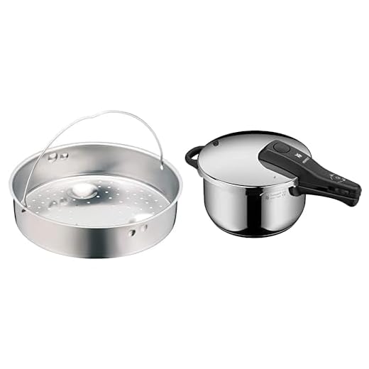 WMF Perfect snelkookpan, inductie, 4,5 l, stoomkookpan, groot kooksignaal, 2 kookstanden, afneembare dekselgreep, Cromargan roestvrij staal & WMF Perfect Snelkookpan Stoominzet 22 cm met gaatjes