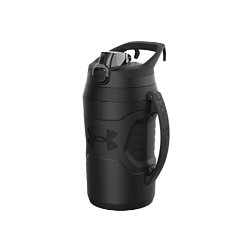 UNDER ARMOUR 64oz Playmaker Jug Black