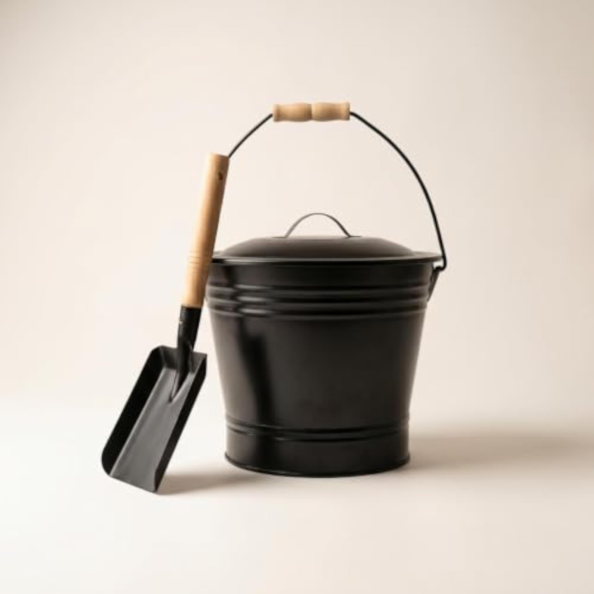 Compact Iron Fireplace Bucket with Lid