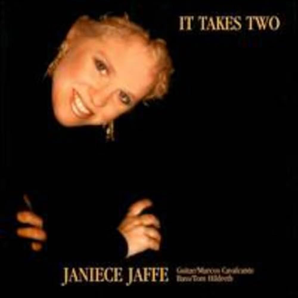 Amazon.com: It Takes Two: CD 和黑膠唱片