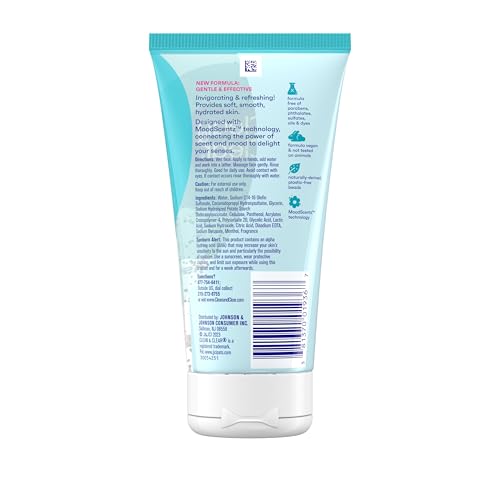 Image of Clean & Clear Deep Action Exfoliating Face Wash Scrub with Pro-Vitamin B5, Daily Exfoliating Facial Cleanser Cleans Deep Down to Pores for Smooth Skin, Oil-Free and Paraben-Free, 5 fl. Oz
