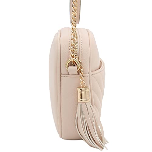 Image of FashionPuzzle Chevron Quilted Crossbody Camera Bag with Chain Strap and Tassel