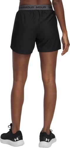 Under Armour Women's Tech Play Up 5 Inch Shorts2