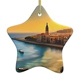 Material: hecho de cerámica de alta cocción, este colgante en forma de estrella Sunset in Barcelona cuenta con un esmalte suave y refinado que imparte un brillo y textura distintivos. Combina armoniosamente la cálida calidad táctil de la cerámica tradicional con detalles de diseño contemporáneo.