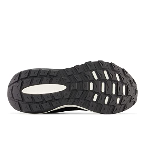 Image of New Balance Women's Dynasoft Nitrel V5 Black /White 7.5