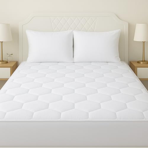 LOOMERIG Hypoallergenic Mattress Protector Double Bed (137x190cm) - Extra Deep Fitted Quilted Mattress Protector for Comfortable Sleep