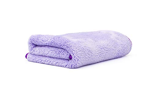 Serviette microfibre 70/30 entretien auto le week-end au garage