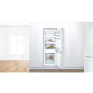 Bosch KIS77AFE0 serie 6 inbouw-koel-vriescombinatie/158 x 56 cm nis/169 l koelen + 61 l vriezen, platte scharnier/Made in Germany/VitaFresh plus 2 x langer vers/LowFrost minder vaak ontdooien