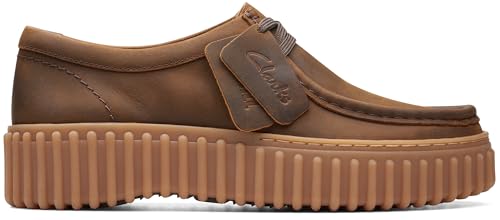 Image of Clarks Torhill Bee Nubuck Schuhe in