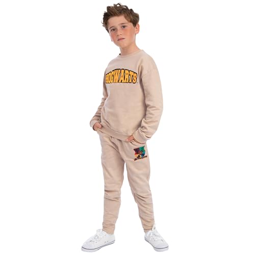 Sudadera y pantalón de Harry Potter para evitar el frío con la ropa de Hogwarts 5