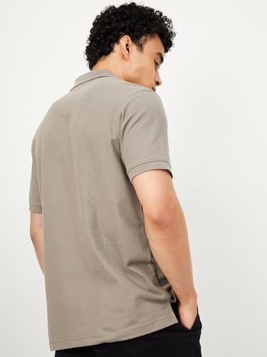 Image of Max Mens Cotton Blend Regular Fit Half Sleeves Solid Polo T-Shirt