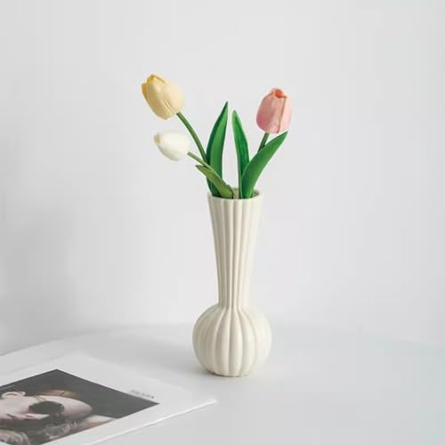 Vase en céramique simple et minimaliste au design intemporel - 3