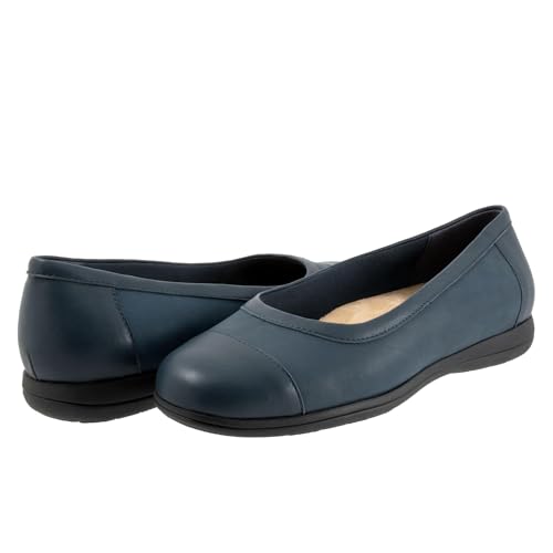 Trotters Women's Delmara Ballet Flat