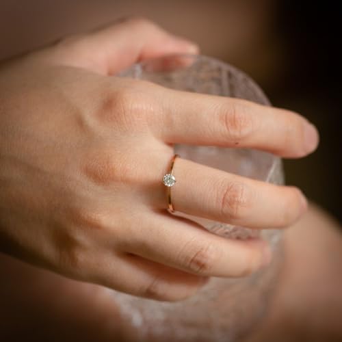 2ct Round Moissanite Engagement Ring for Women, Brilliant D Color VVS1 Clarity Classic Lab Created Diamond Solitaire Ring 18K White Yellow Rose Gold 6 Claw Knife Edge Moissanite Rings3