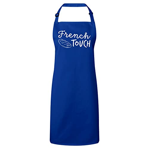 Tablier cuisine bleu pour préparer la baguette traditionnelle lors des repas de famille